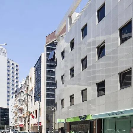 Hotel Hello Marques De Pombal 4*