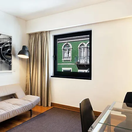 Hotel Hello Marques De Pombal 4*